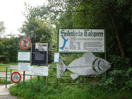Eingang zur Heilenbecker Talsperre 