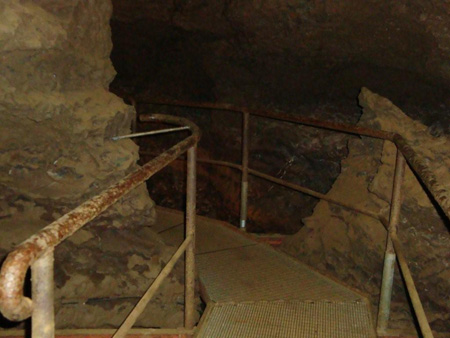 Kluterthhle, Steg ber den Hhlenbach 