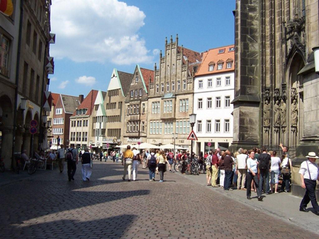 Platz Lambertikirche