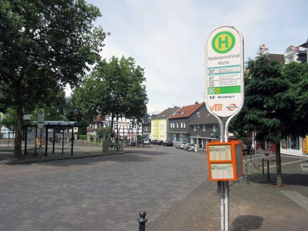 Der Busbahnhof im Zentrum Busbahnhof im Zentrum